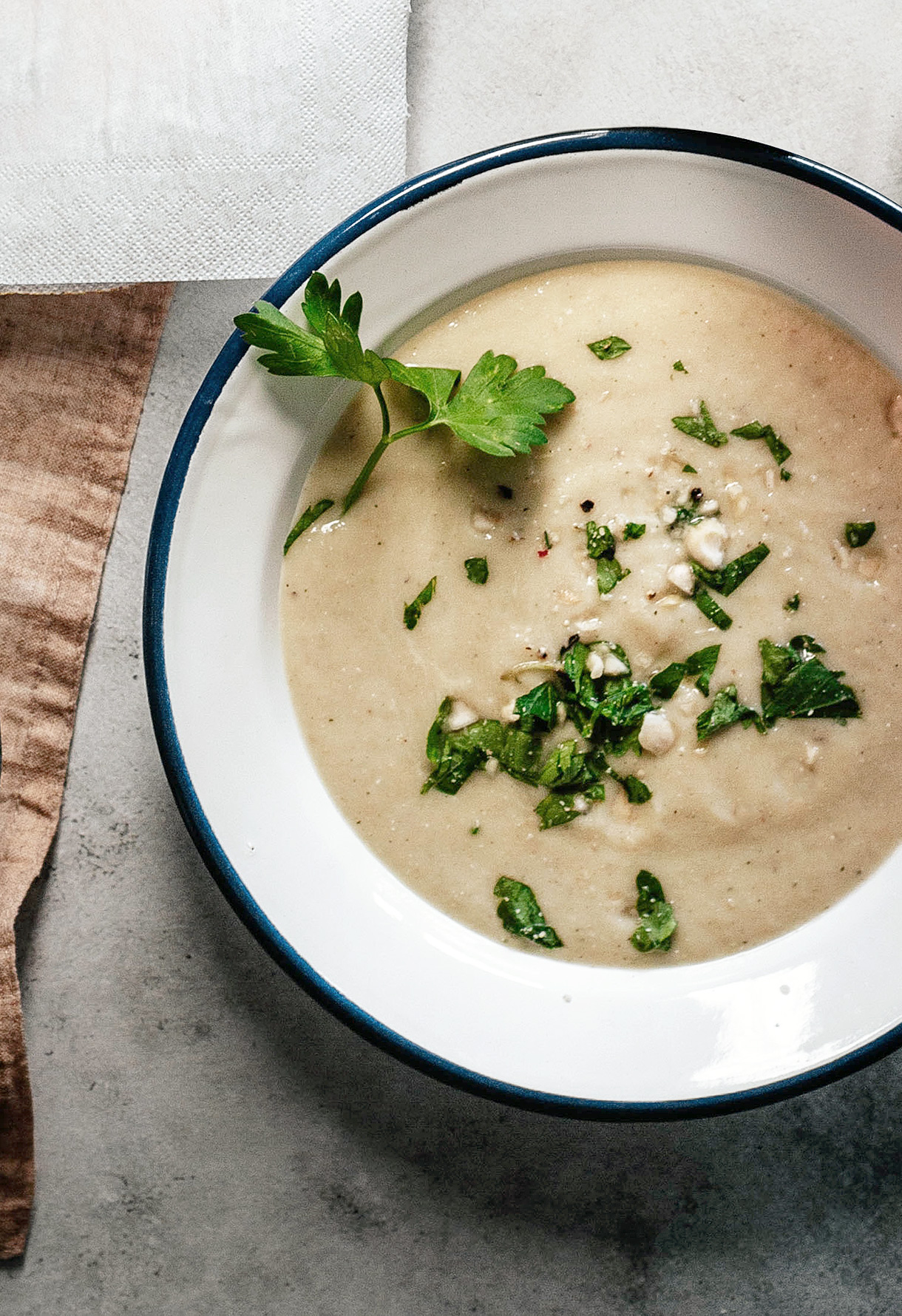 Asparagus Soup with Lemon and Parmesan - Altea Cristiana