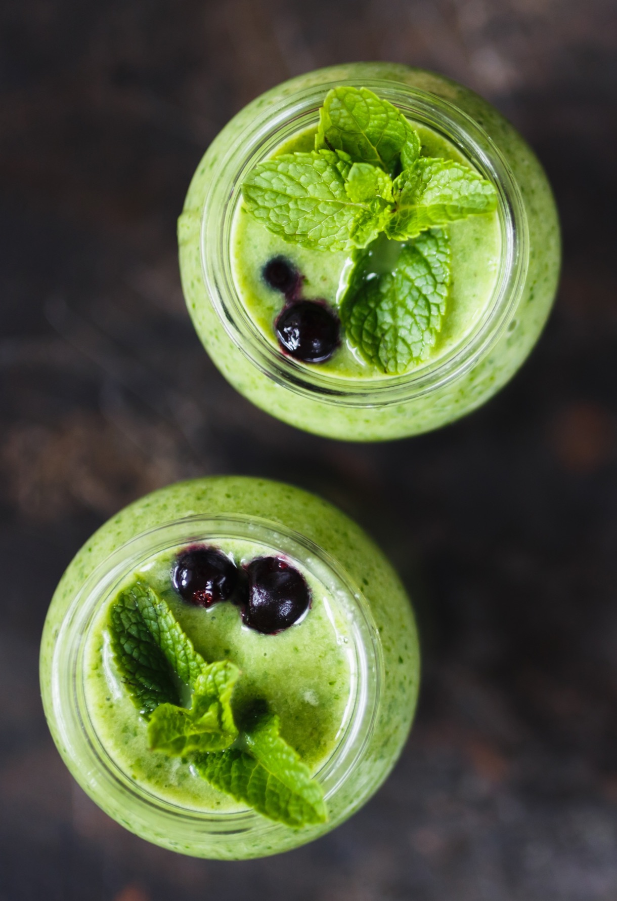 Blueberry Spinach Smoothie - Altea Cristiana