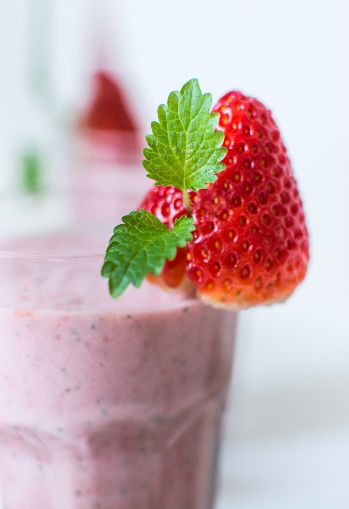 Frozen Strawberry Smoothie - Altea Cristiana